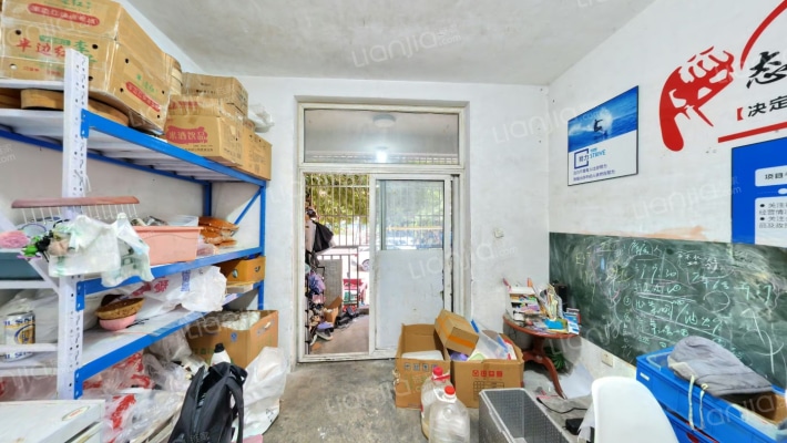 荆竹小区8号院二手房实景图