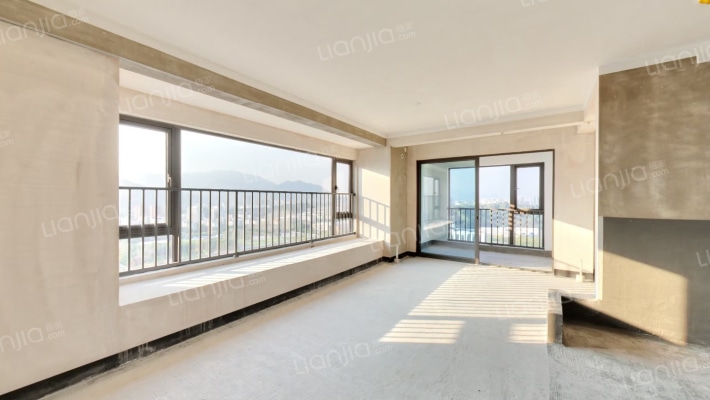 国贸建发保利悦湖二手房实景图