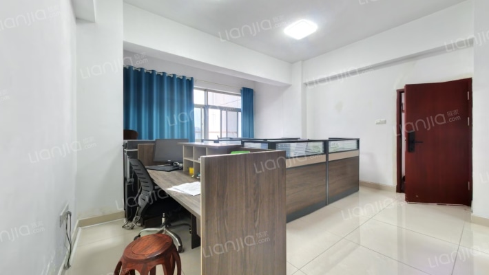 南山国际二手房实景图