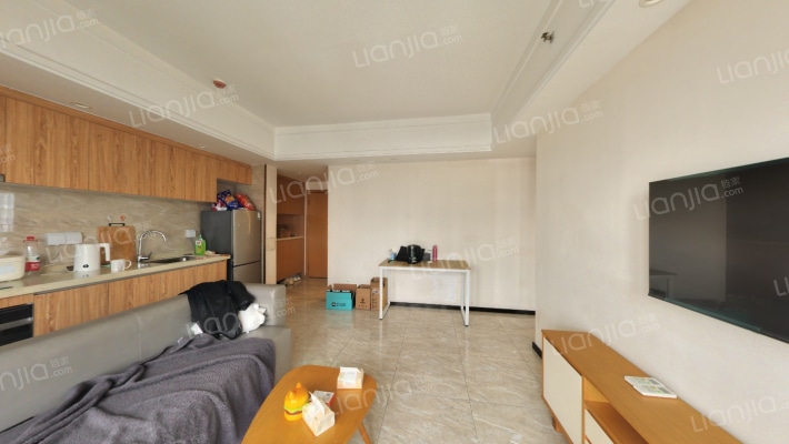 怡龙湾公寓二手房实景图