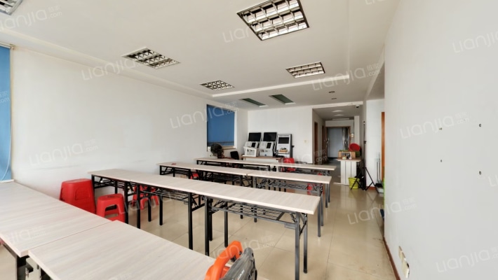 中华广场二手房实景图