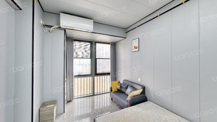 招商局丝路中心二手房实景图