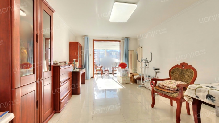 西兰岛二手房实景图