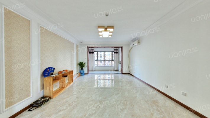 百融名苑二手房实景图