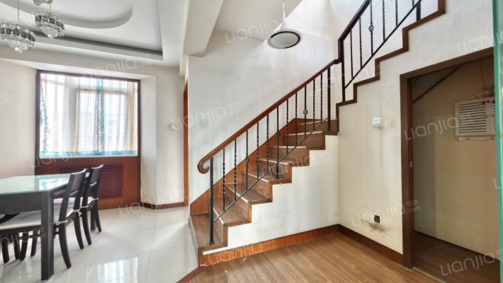 大东夼西街128-142号二手房实景图