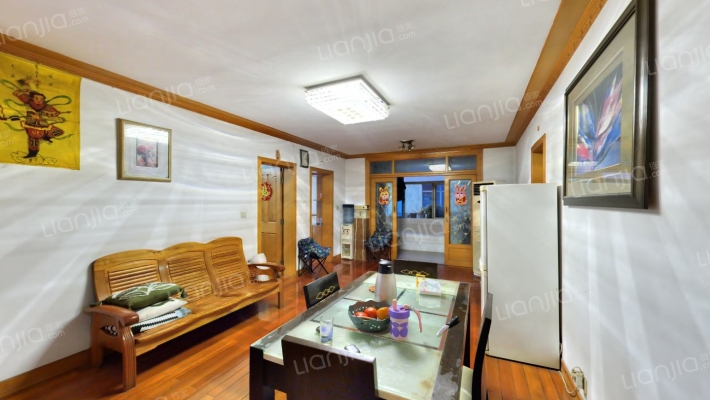 居民新村二手房实景图