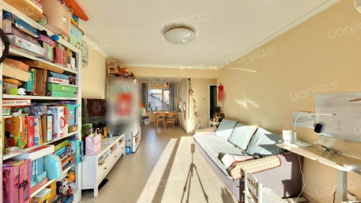 大西洋新城A区二手房实景图