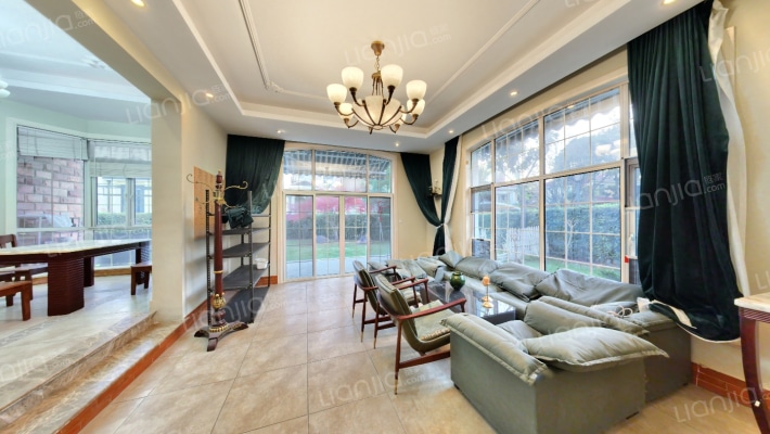 绿波花园别墅二手房实景图