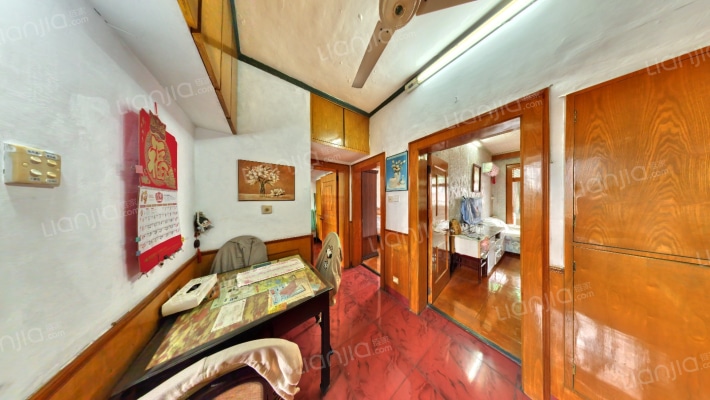 凯旋路168号二手房实景图