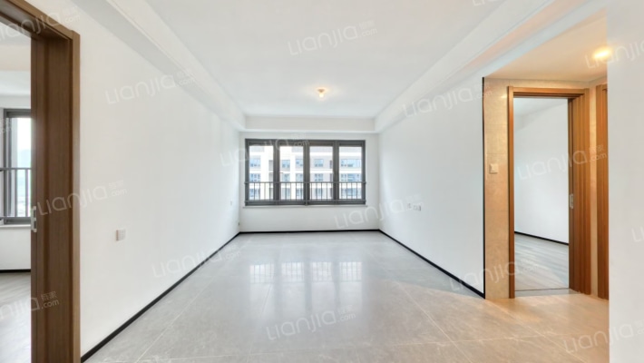 学樘金茂悦二期二手房实景图