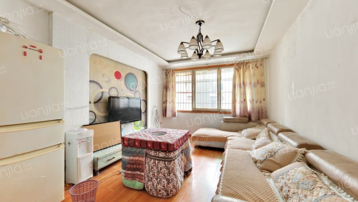 延安中路85号二手房实景图