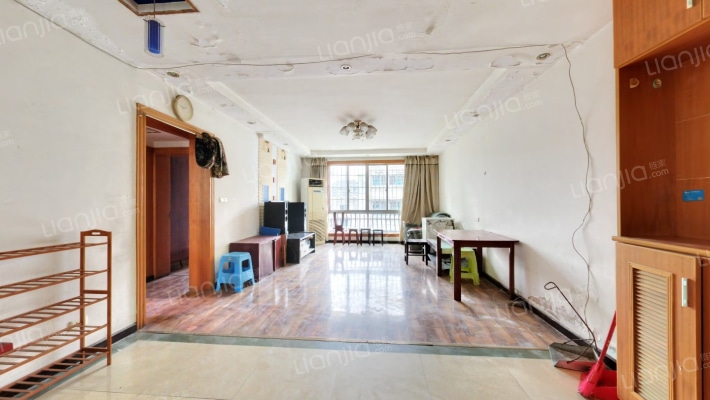 凯发家园二手房实景图