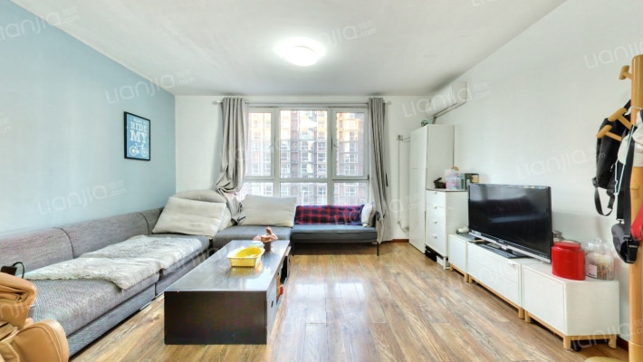 DBC加州小镇C区二手房实景图