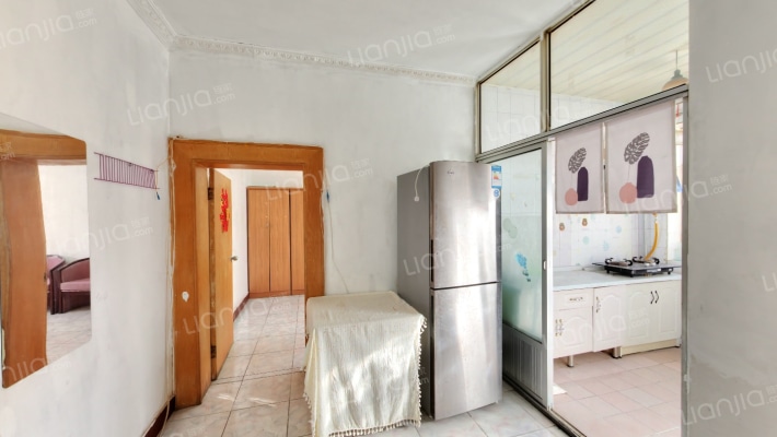 生资宿舍楼二手房实景图