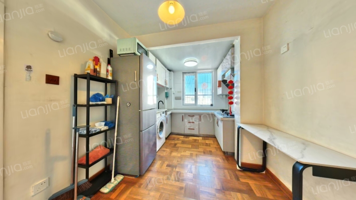 左家庄南里二手房实景图