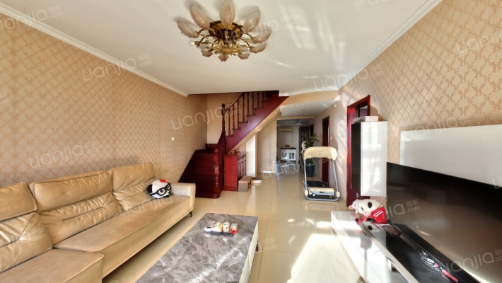 天鹅湾北区二手房实景图