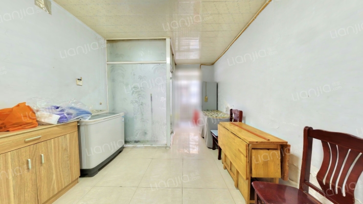 通用小区二手房实景图