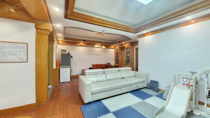 长欣苑二手房实景图