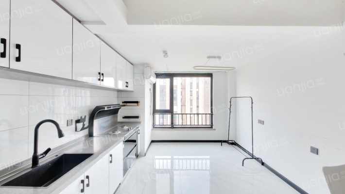 中骏六号街区二手房实景图