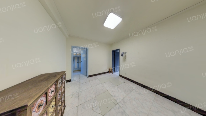 清江南街9号二手房实景图