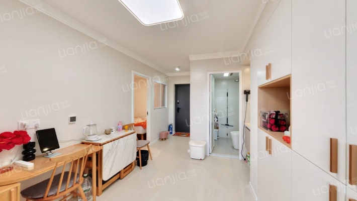 翠成馨园C区二手房实景图