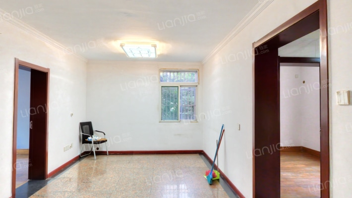 警星楼宿舍二手房实景图