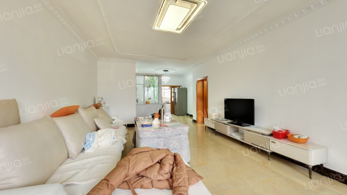 宝山南路127号二手房实景图