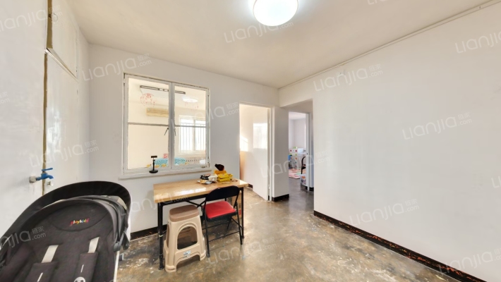 永定路70号院二手房实景图