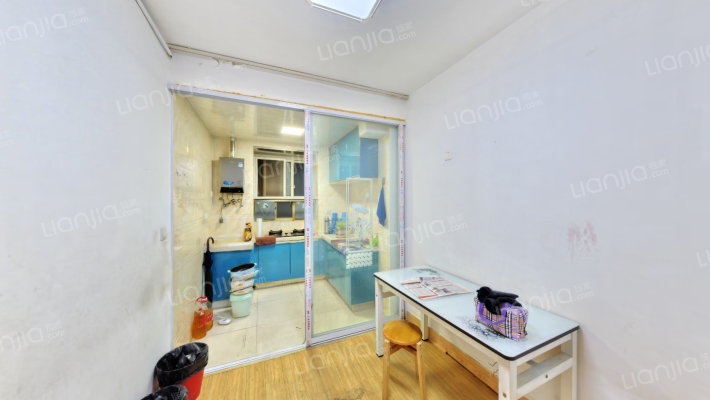 健园二手房实景图