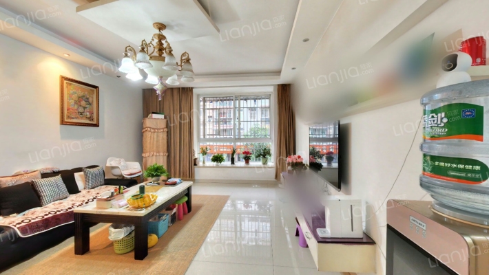 山水年华A区二手房实景图