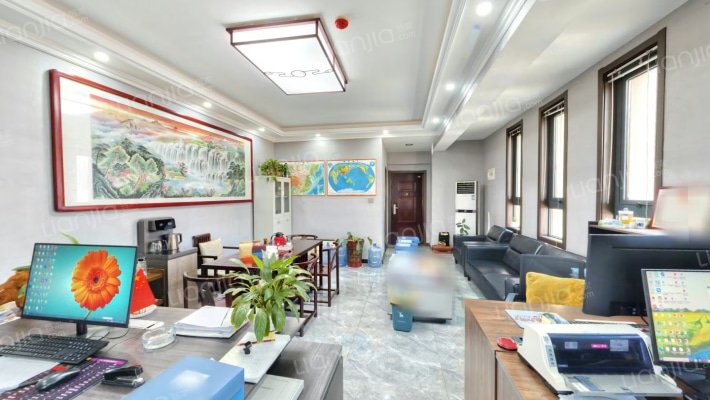 龙发时代广场二手房实景图