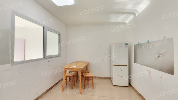 上园村二手房实景图