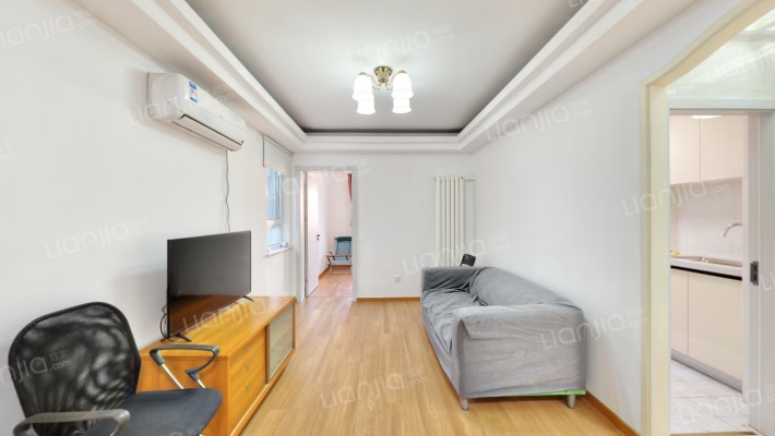 龙爪槐胡同二手房实景图