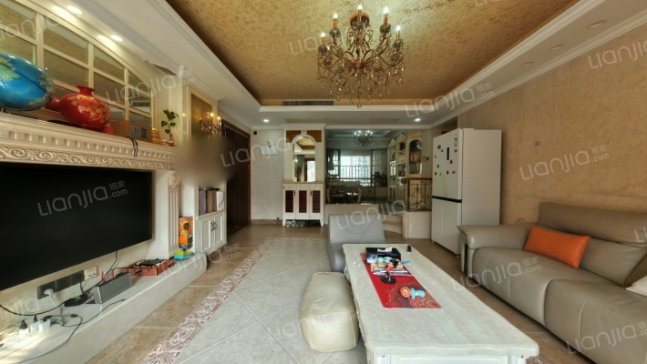 公园大地四期二手房实景图