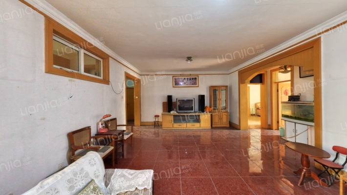 泺源大街236号二手房实景图