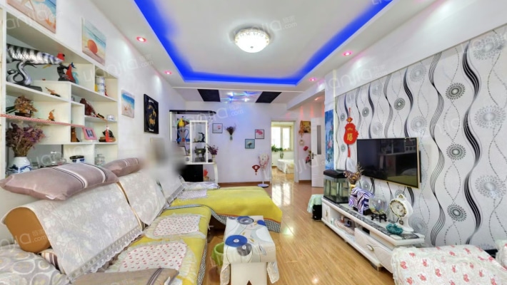 龙福家园二手房实景图