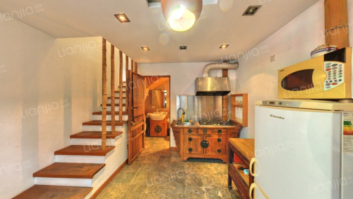 普渡寺后巷二手房实景图