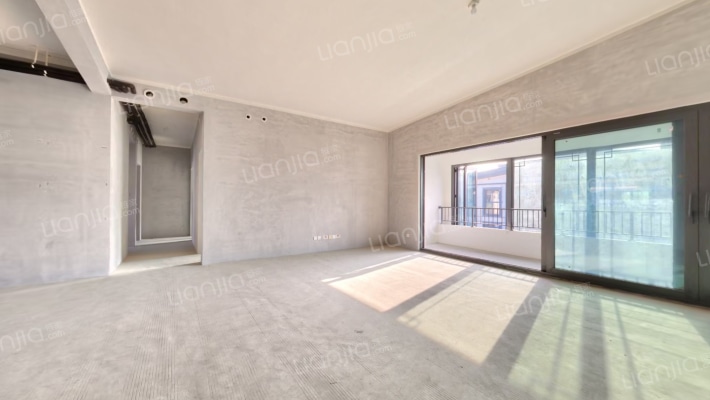 融创国宾雅集二手房实景图