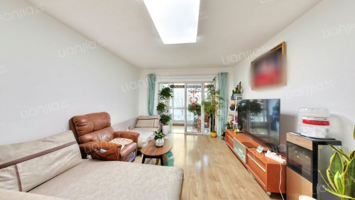 太阳国际公馆二手房实景图