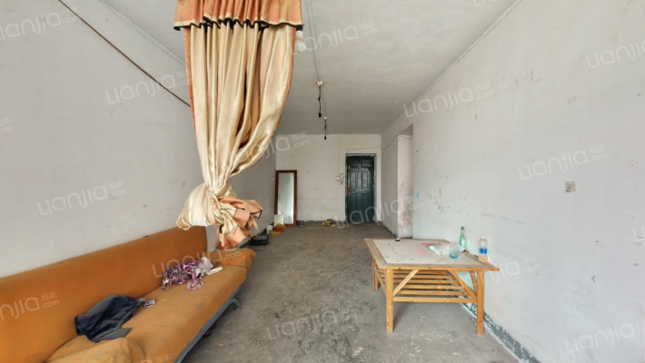 桂花园六七八栋院落二手房实景图