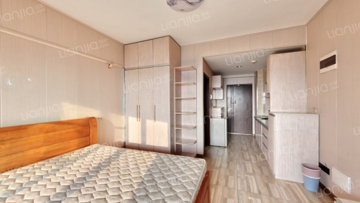 旭阳朗晴广场二手房实景图