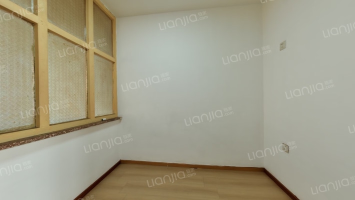 八宝山南路29号院二手房实景图