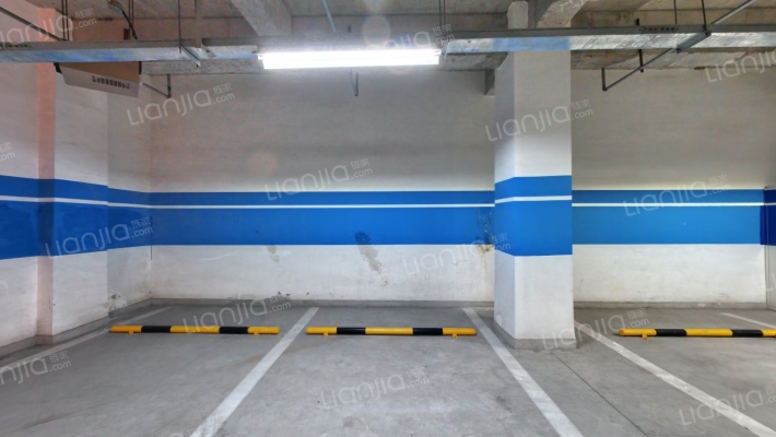 中建港怡嘉园二手房实景图