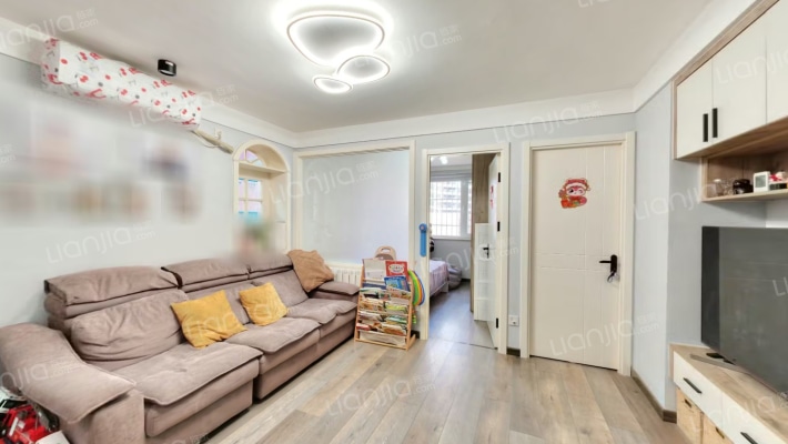 四方景园三区二手房实景图