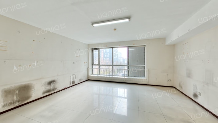 万达广场公寓二手房实景图