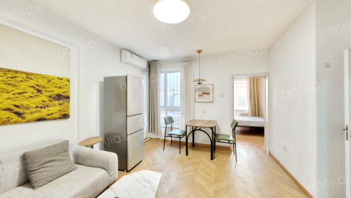 南纬路2号院二手房实景图