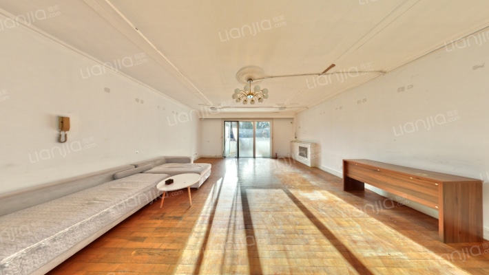 龙城花园W区二手房实景图