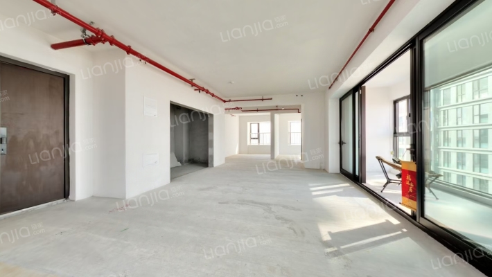 国铁城投国樾滨江二手房实景图