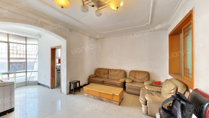 保险公司宿舍二手房实景图