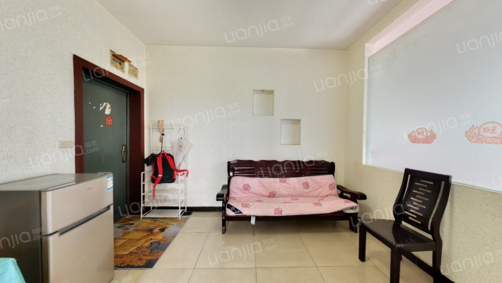 隆天景苑二手房实景图